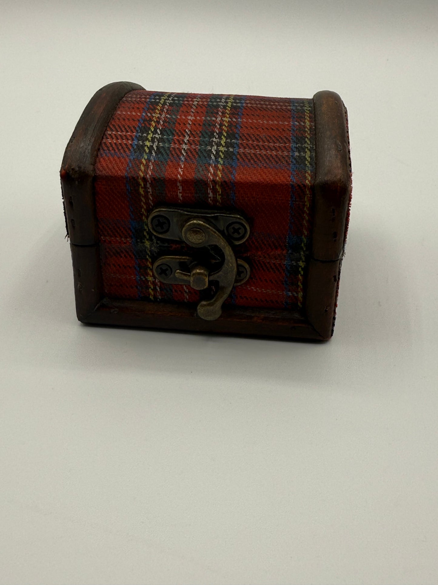 Tiny Plaid Trinket Box