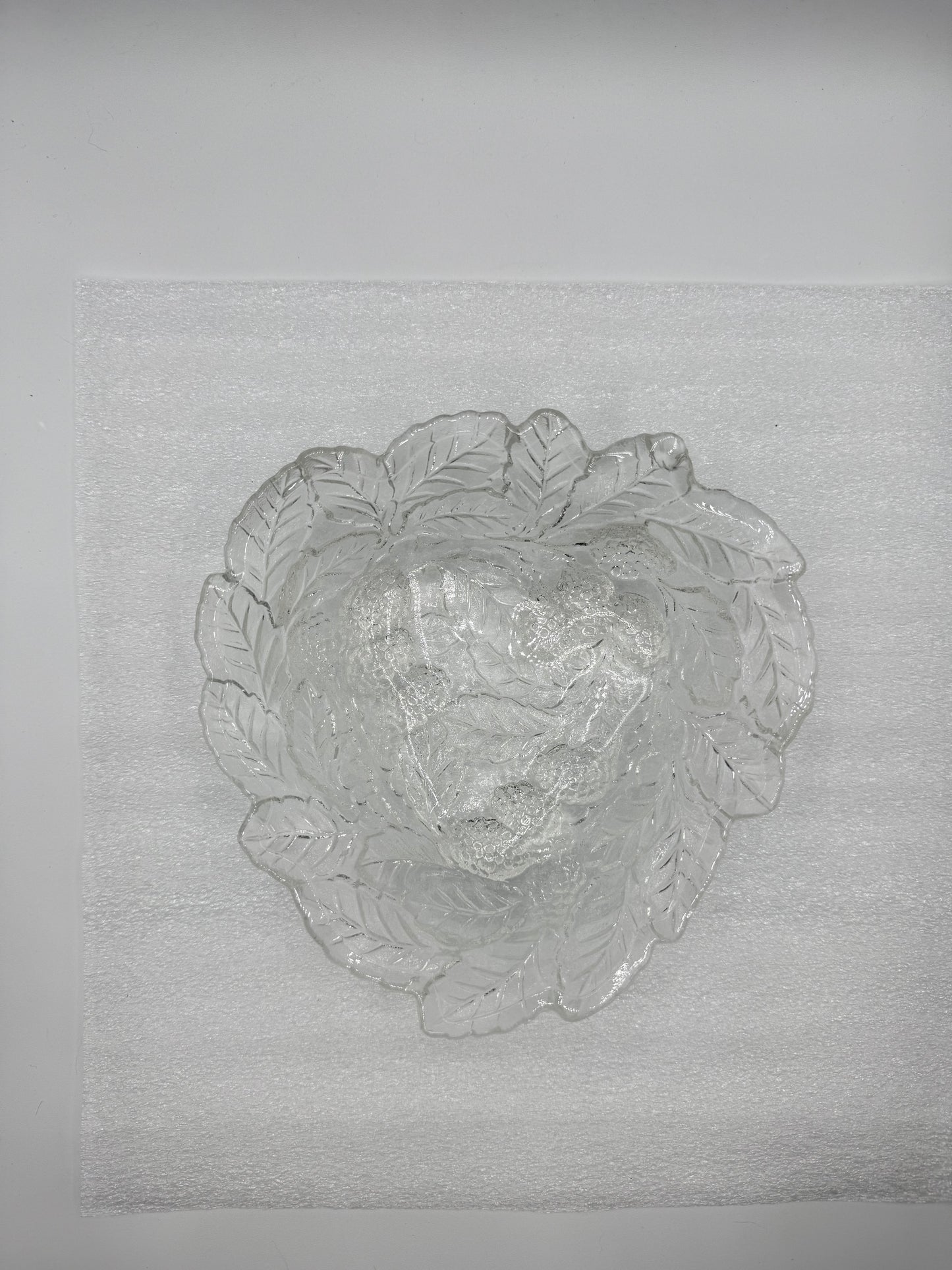 Antique Indiana Glass Loganberry Bowl