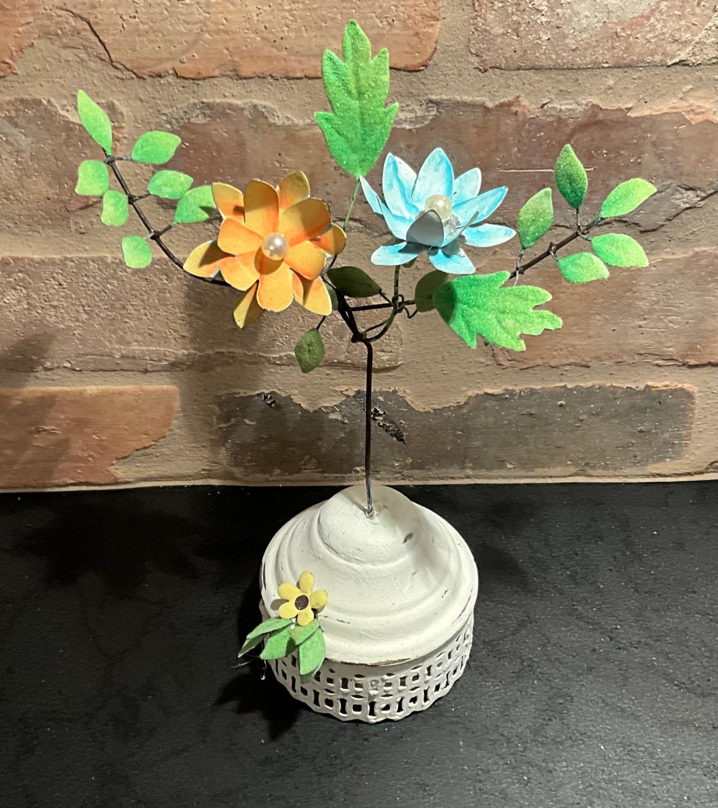 Metal Flower Decor