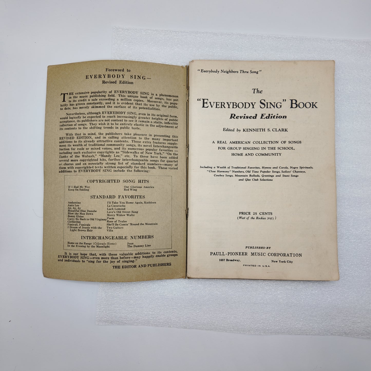 1935 Everybody Sing Book