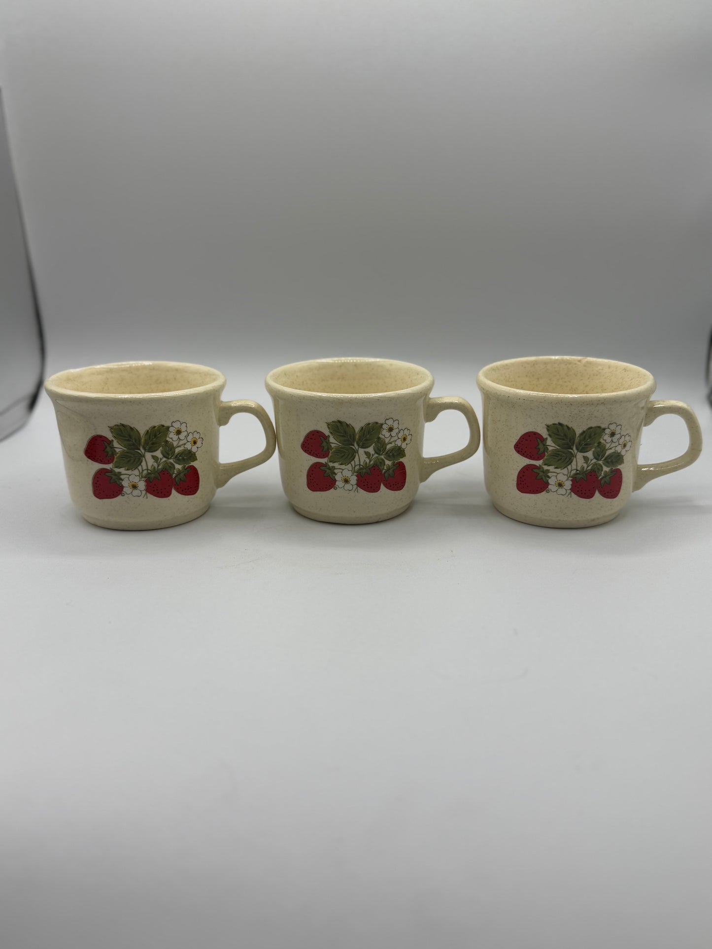 Strawberry Cups (set of 3)