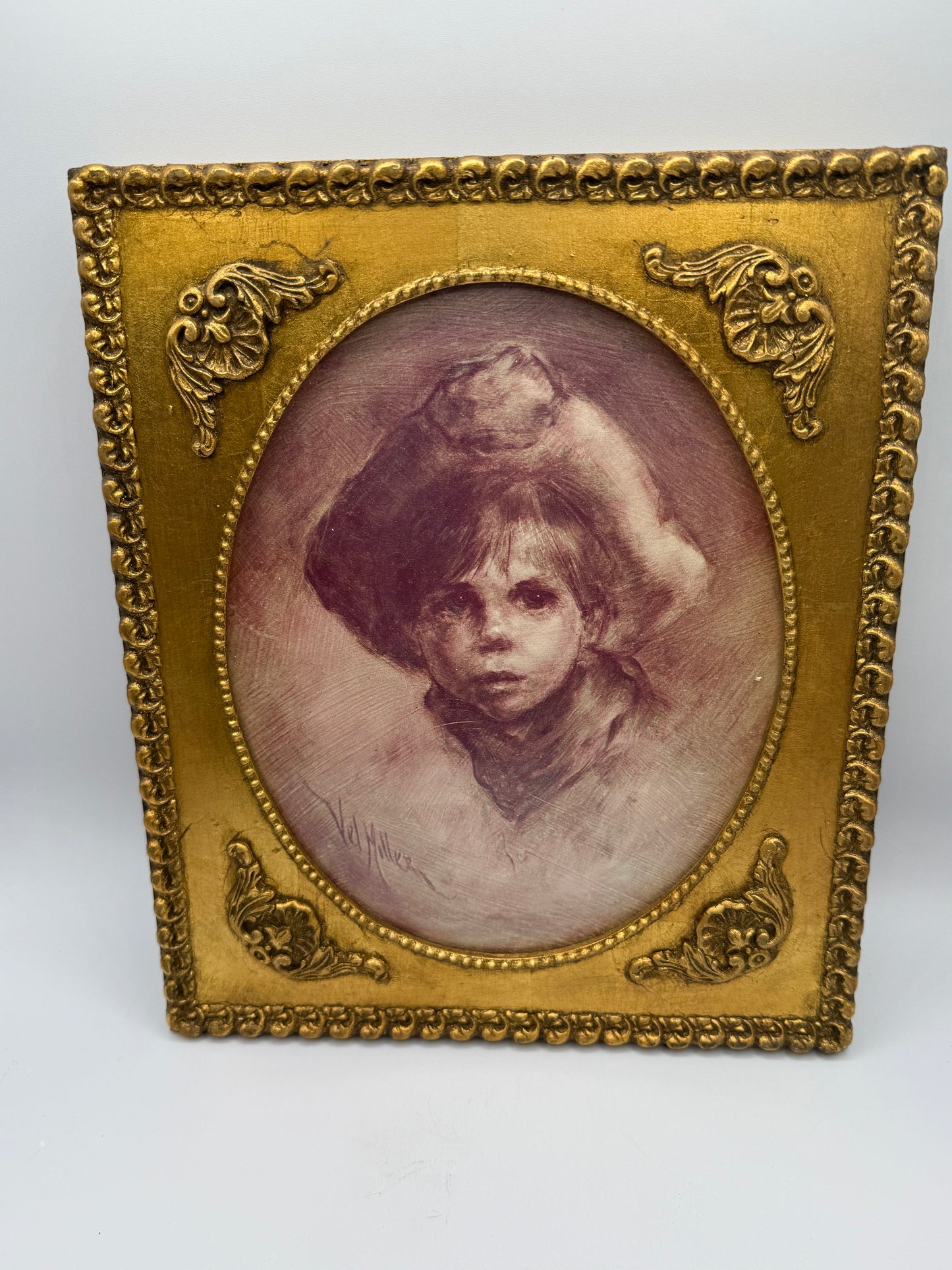 Unique Vintage Gilded Frames