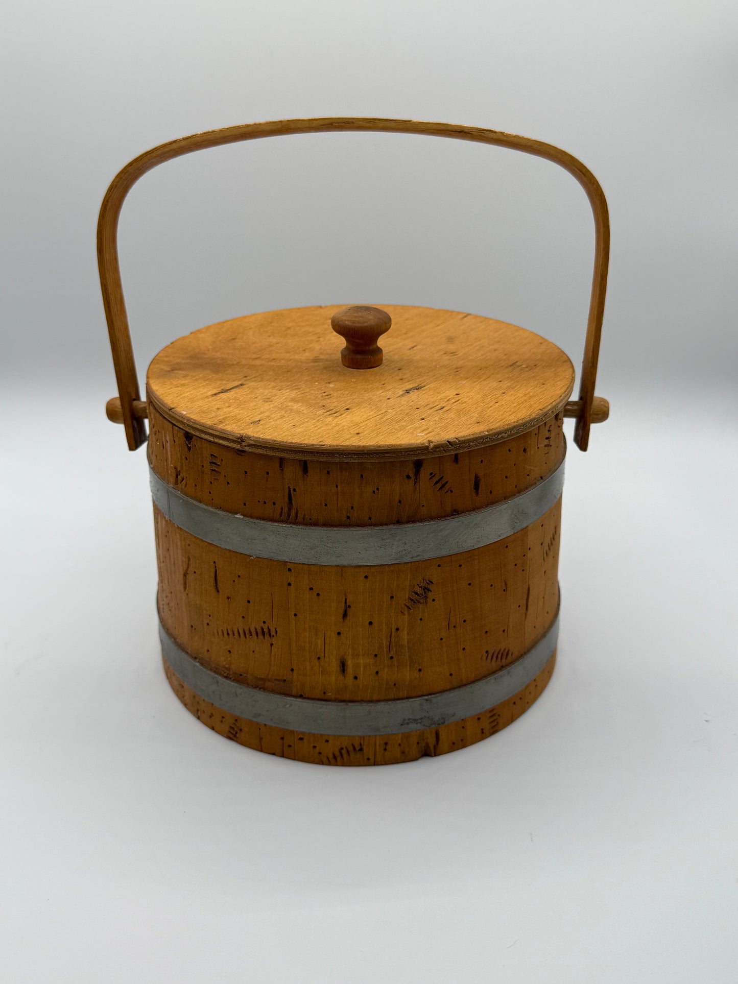 Lidded Wood Pail with Handle
