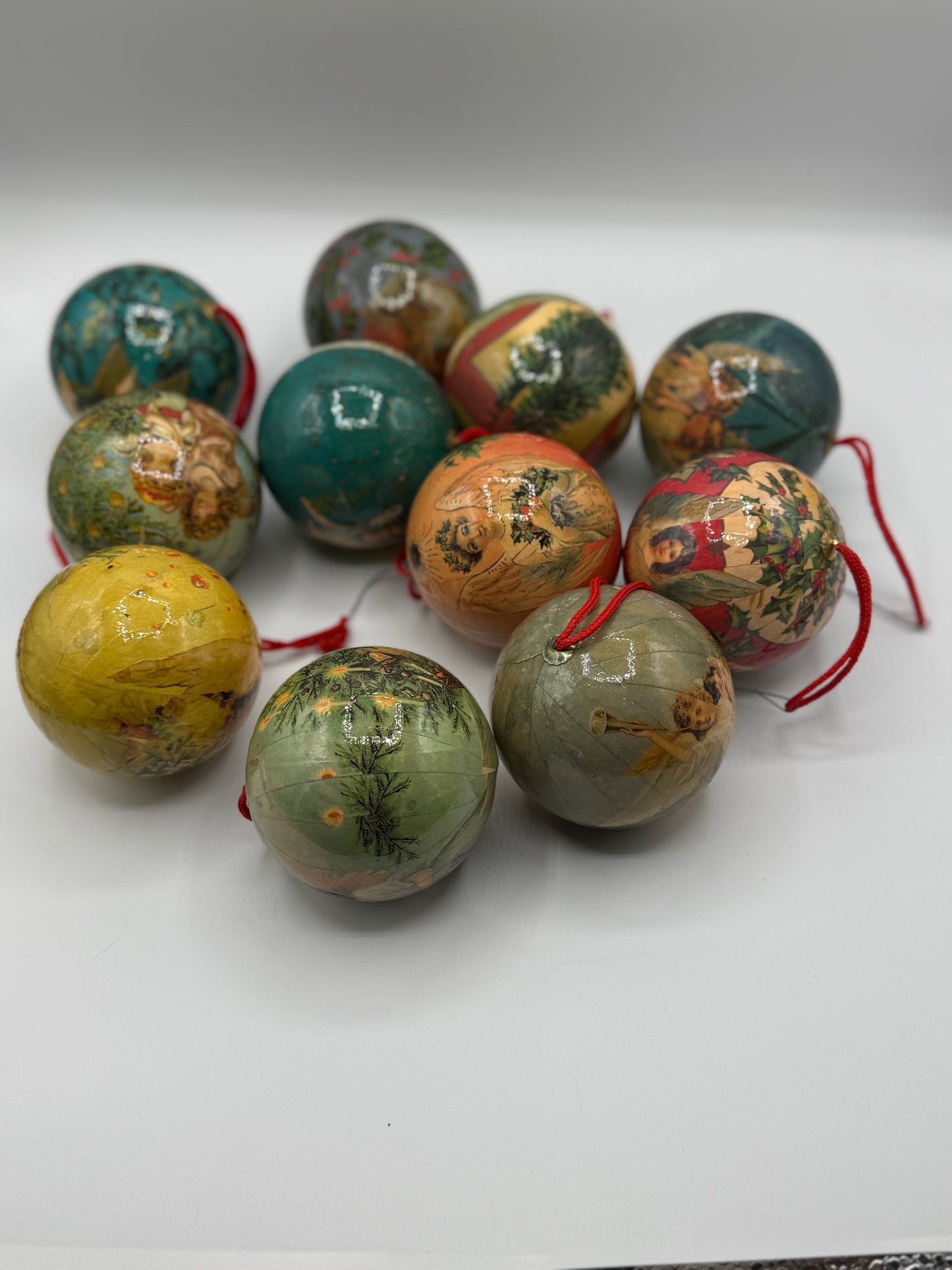 Vintage Santa Ornaments (11 piece)