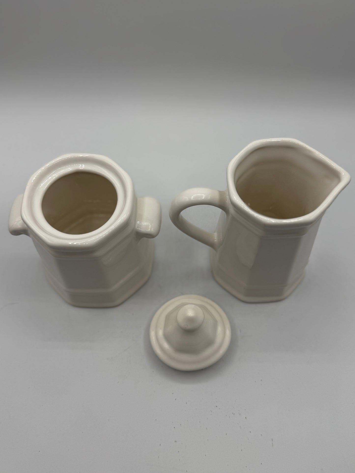 Pfaltsgraff Heritage White Sugar Bowl & Creamer