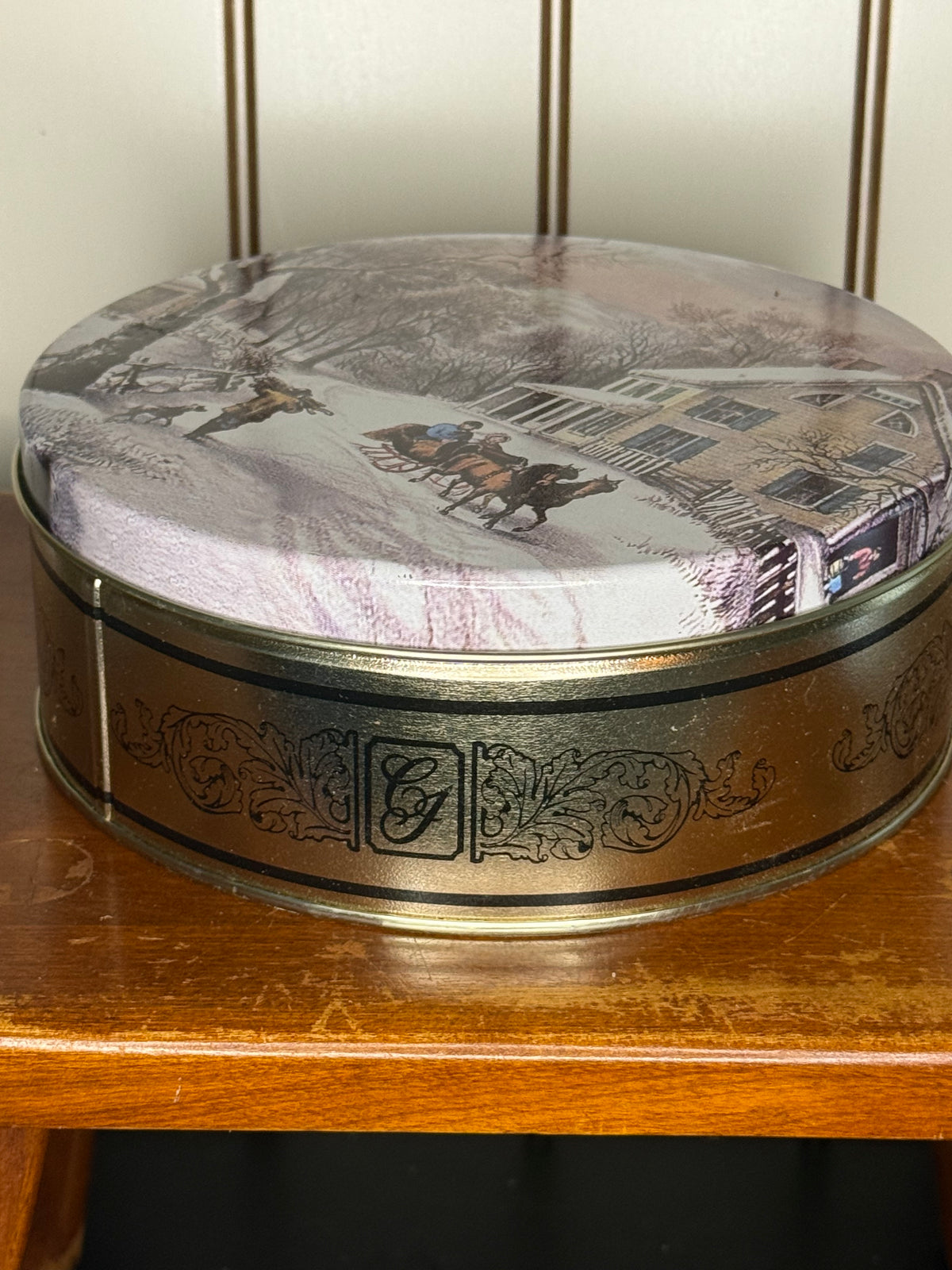 Currier and Ives Tin