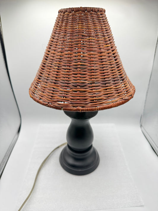 Decorative Lamp with Wicker Shade