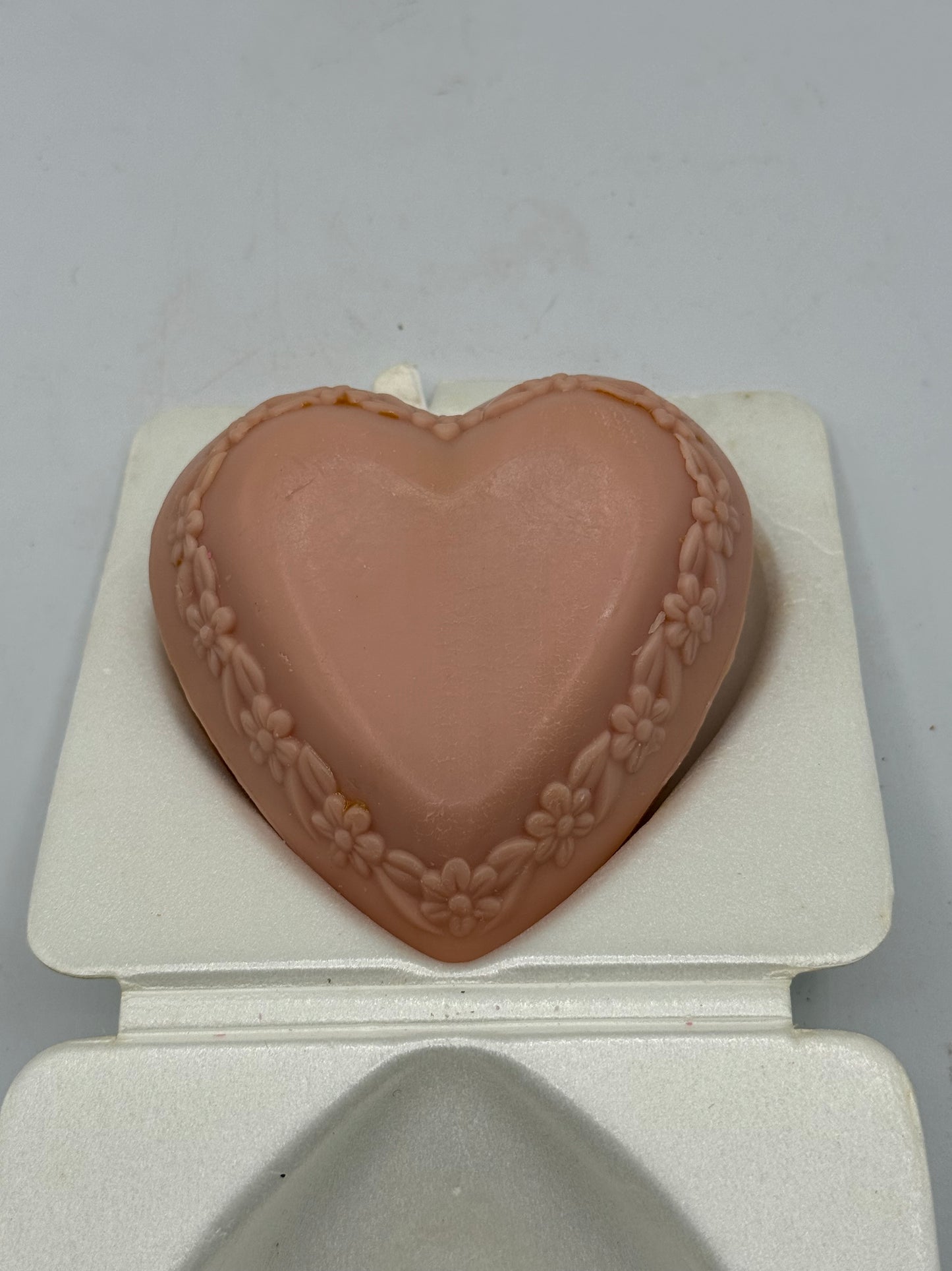 Vintage Avon “A Token of Love” Soap Set