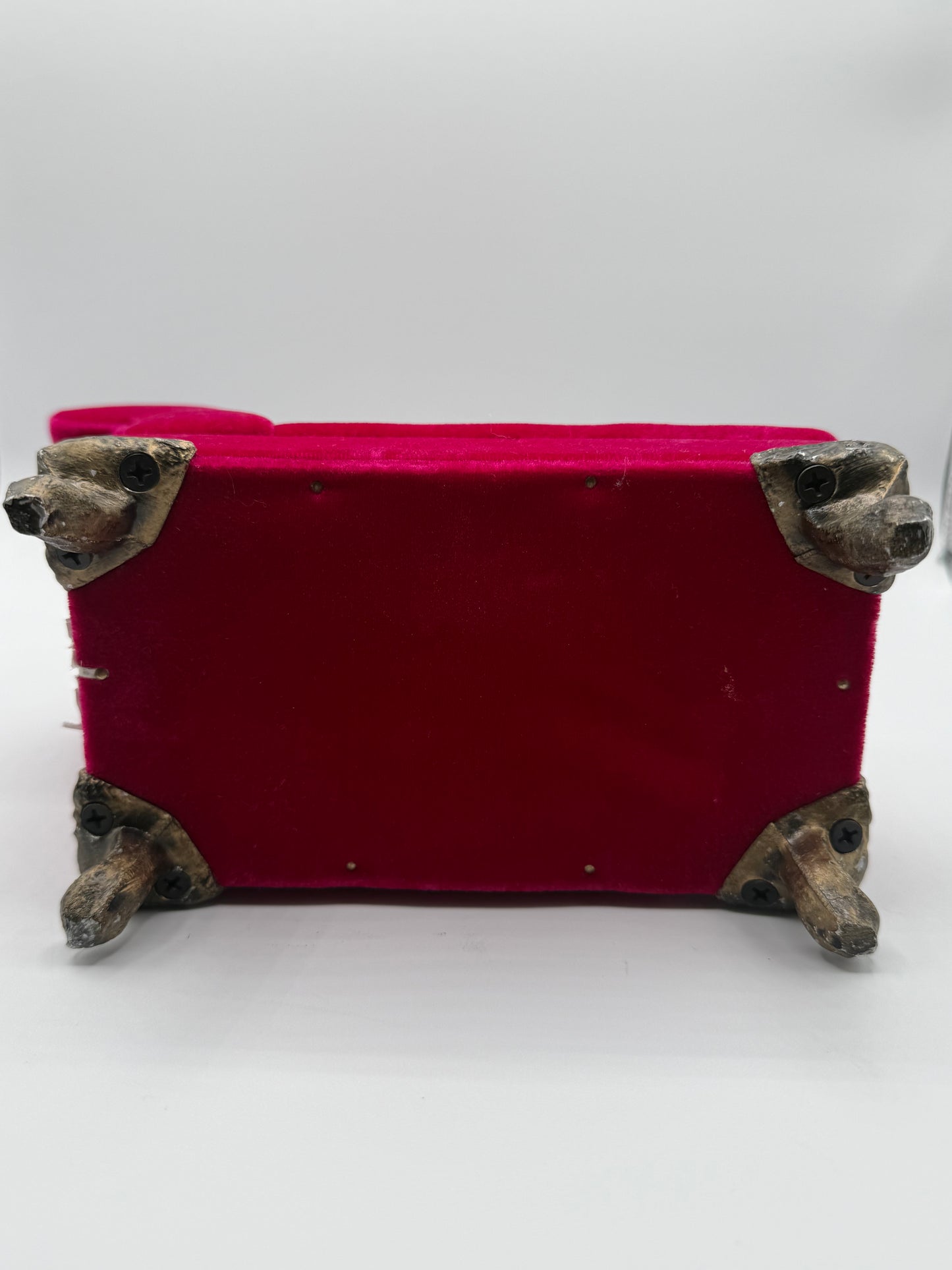 Red Velvet Love Seat Jewelry Box