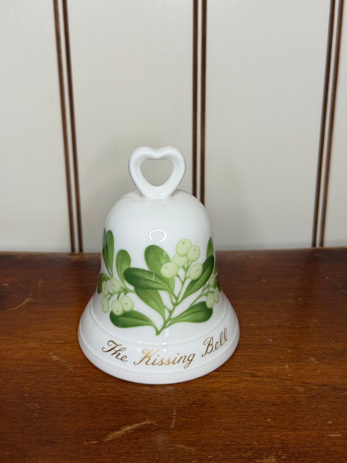 Noritake Kissing Bell