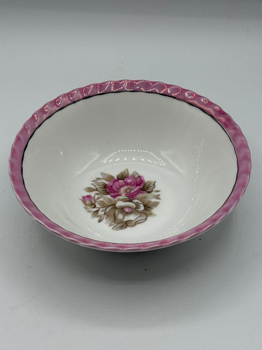 Vintage Scalloped Edge Floral Serving Bowl