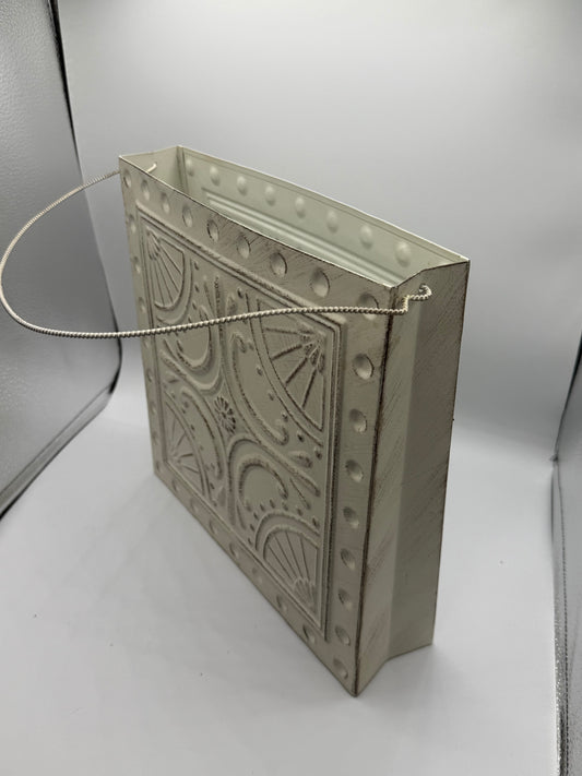Tin Wall Pocket with Handle