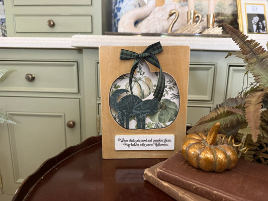 Pumpkin & Cat Decor