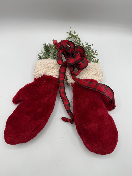 Velvet Decor Mittons