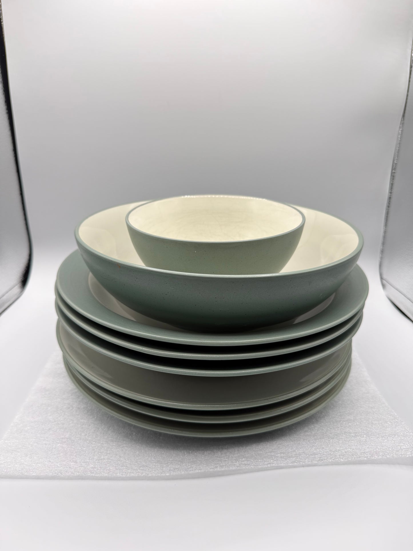 8-Piece Noritake Colorwave Green Dish Set
