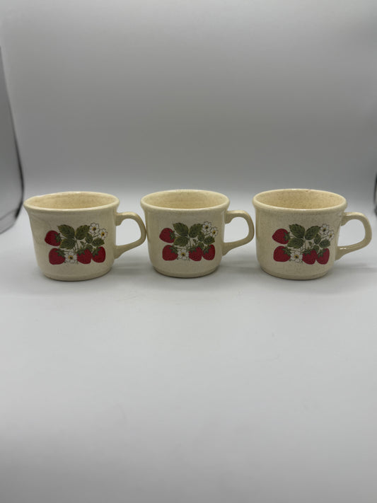 Strawberry Cups (set of 3)