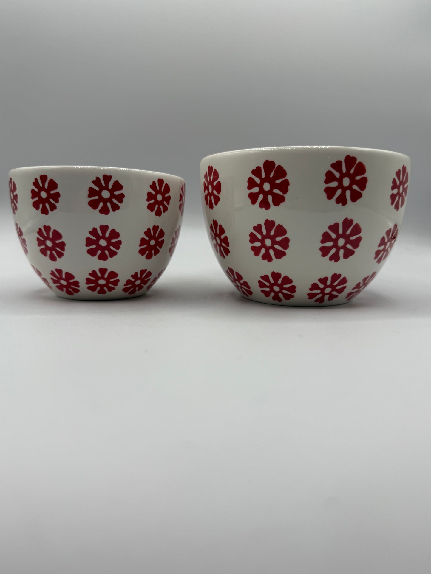 Red & White Bowl Set
