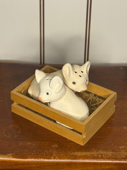 Piglet Salt and Pepper Shaker Set