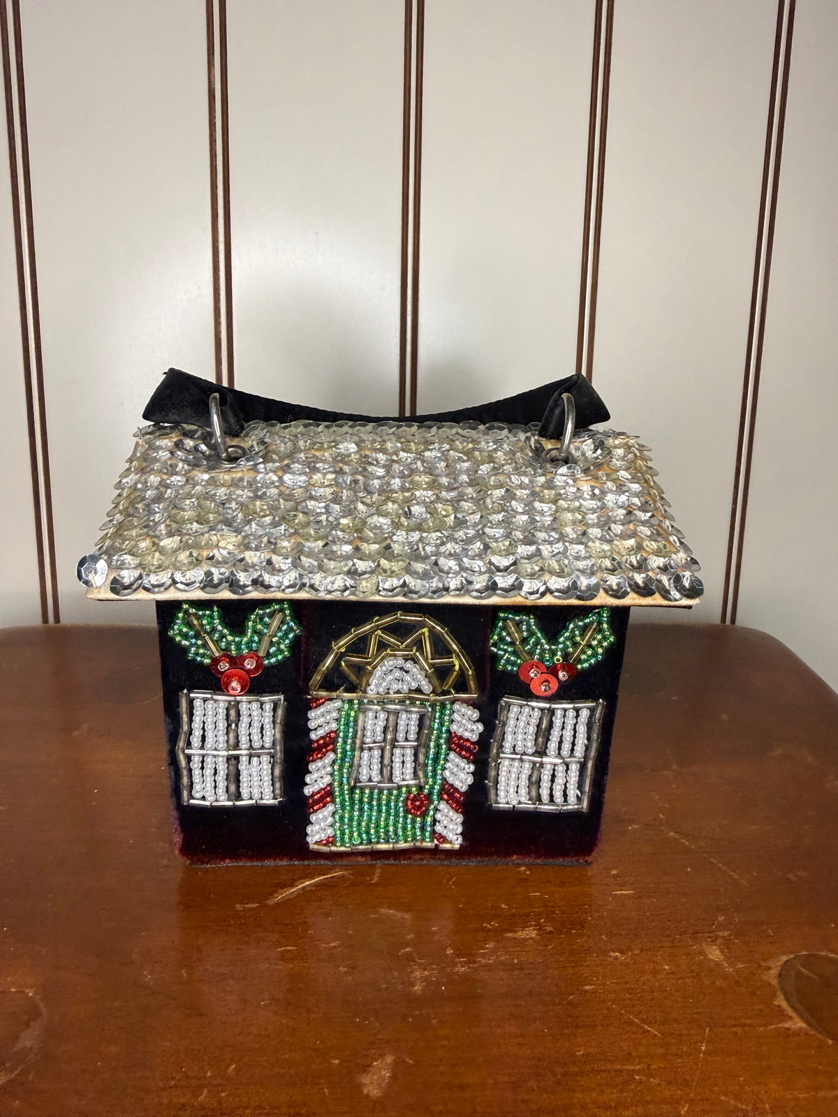 Beaded Velvet Holiday House Purse