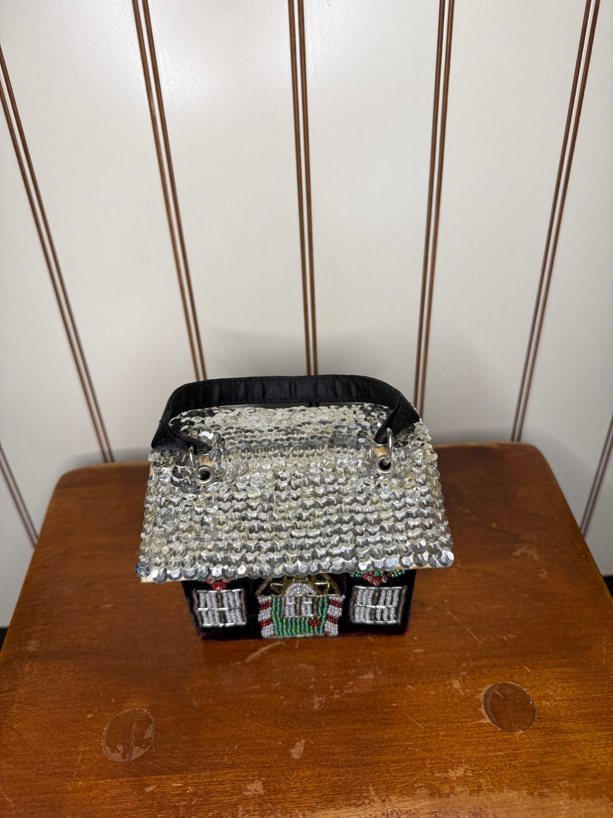 Beaded Velvet Holiday House Purse