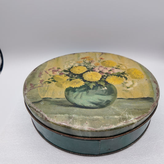 Vintage Cookie Tin