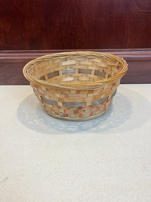 Set of 3 Round Vintage Baskets